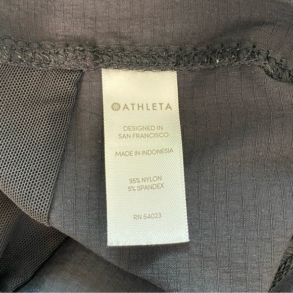 Athleta Black Trekkie Bermuda Shorts - Picture 13 of 14